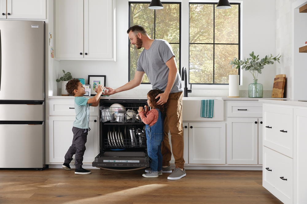 Shop The Best Dishwashers Near You: Portable & Built-in